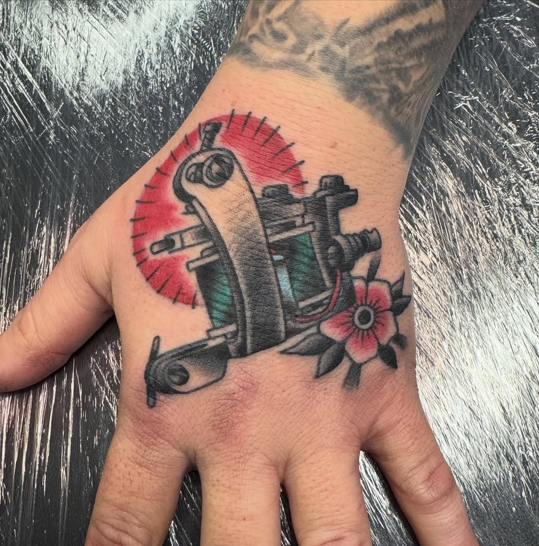 American Traditional Tattoo by Sean Robinson